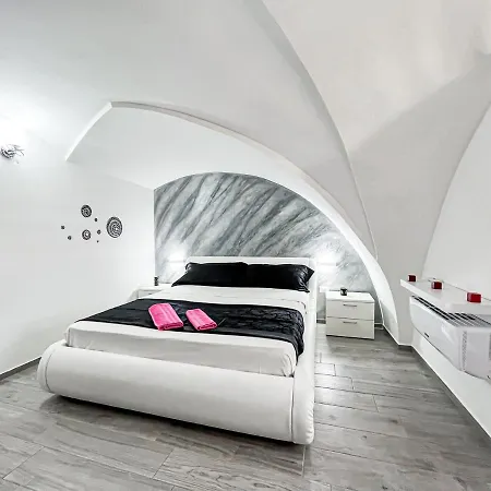 Relax House *
